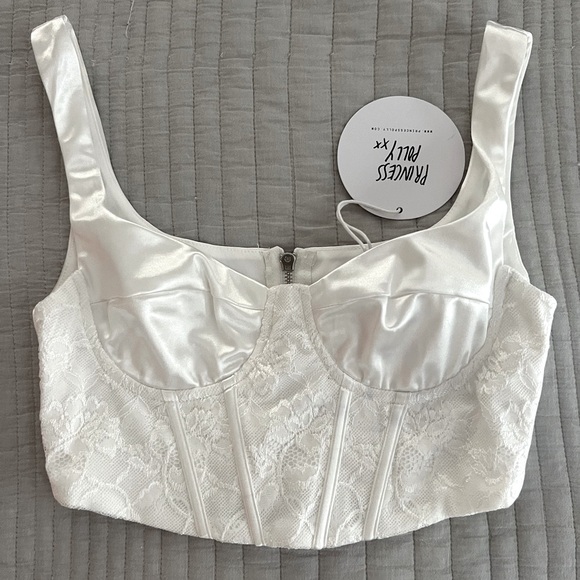 Princess Polly Tops - Princess Polly Elianna Top